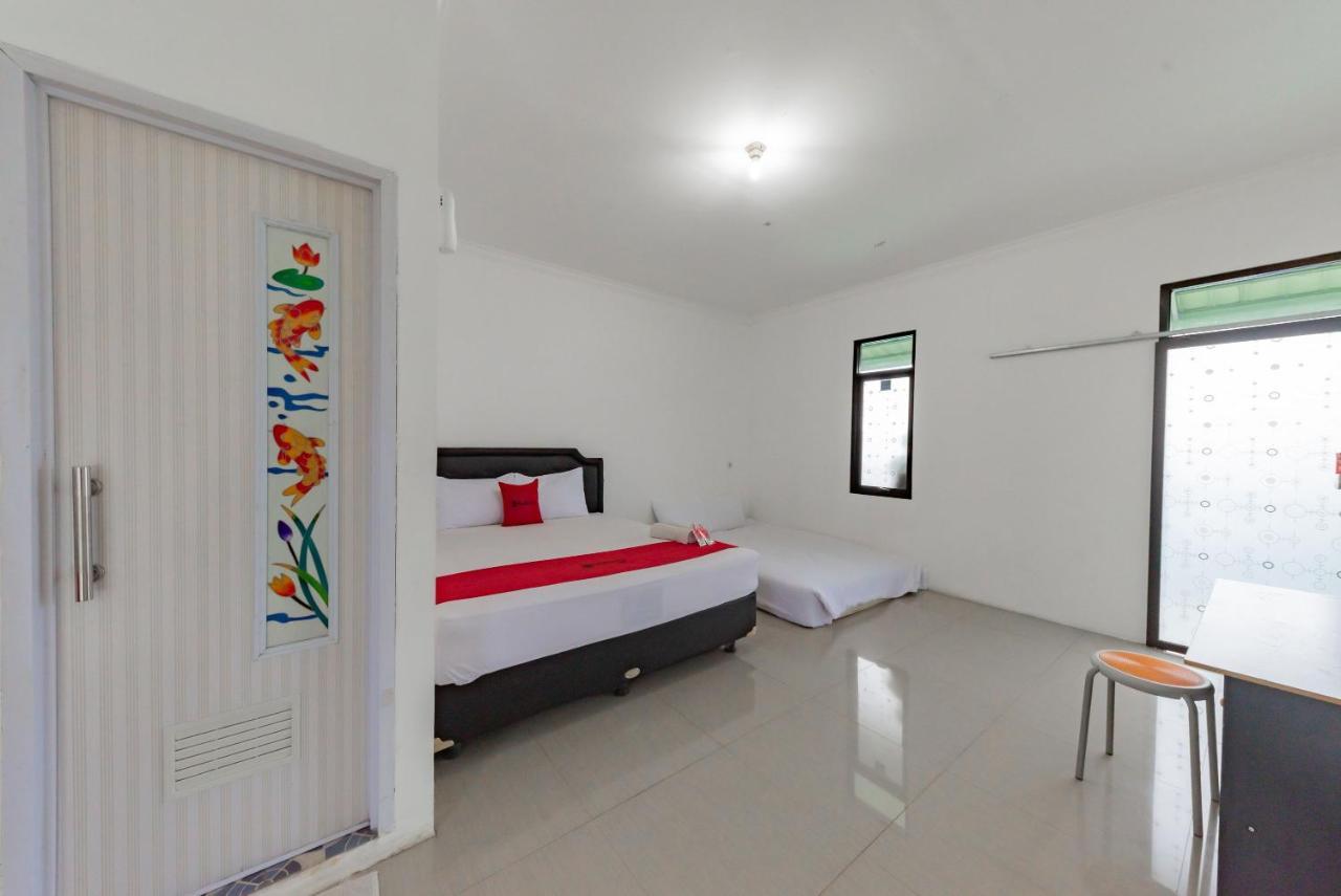 Reddoorz Syariah @ Jaya Tirta Abadi 2* Purwakarta